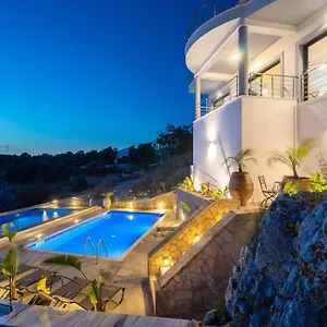 villa-katia-kefalonia.kefaloniahotels.net/